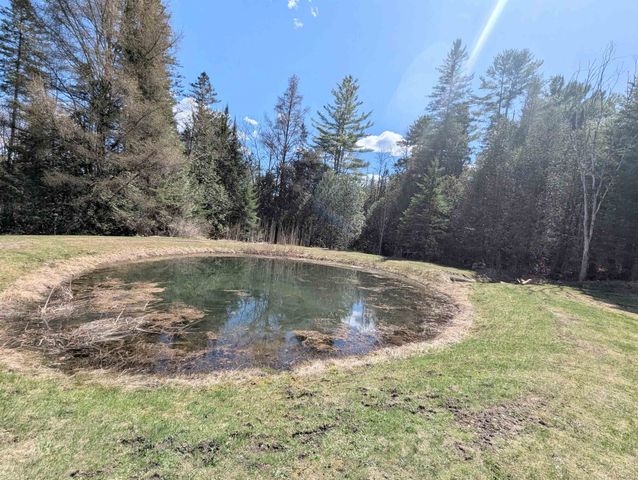 131 Old Bradley Road, St. Johnsbury, VT 05819