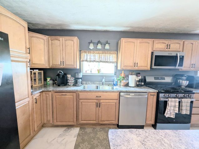 131 Old Bradley Road, St. Johnsbury, VT 05819