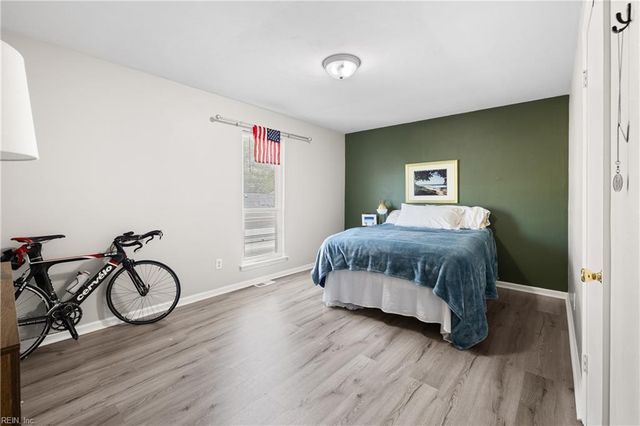 4754 Hollis RD, Virginia Beach, VA 23455