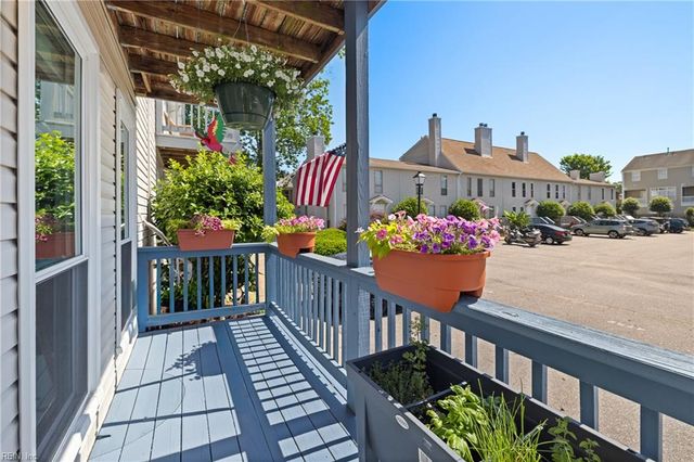 4754 Hollis RD, Virginia Beach, VA 23455