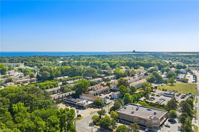 4754 Hollis RD, Virginia Beach, VA 23455