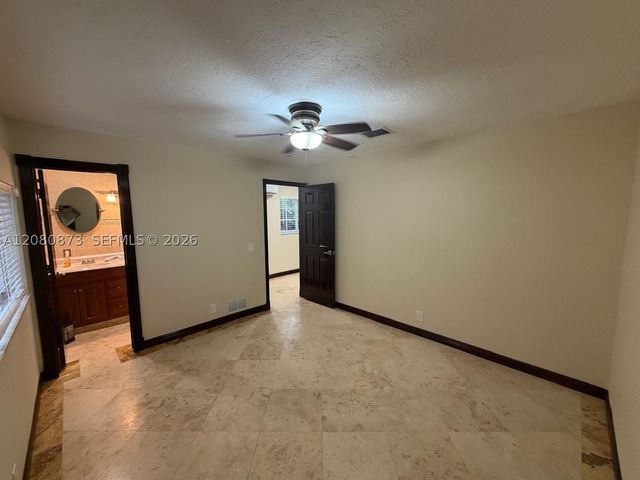 9051 NW 18th Ct 0, Pembroke Pines, FL 33024