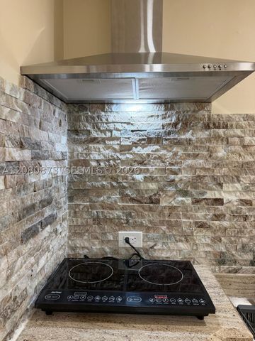 9051 NW 18th Ct 0, Pembroke Pines, FL 33024