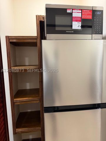 9051 NW 18th Ct 0, Pembroke Pines, FL 33024