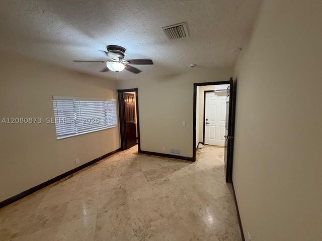9051 NW 18th Ct 0, Pembroke Pines, FL 33024