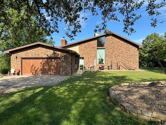1389 County Road 2500 Road, Wilber, NE 68465