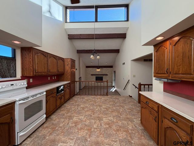 1389 County Road 2500 Road, Wilber, NE 68465