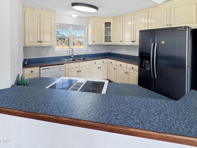 11165 Candlewick Road, Bailey, NC 27807