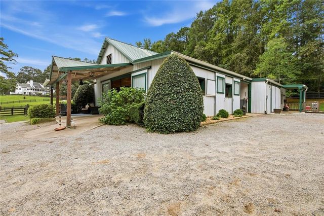 565 Old Lathemtown Road, Canton, GA 30115