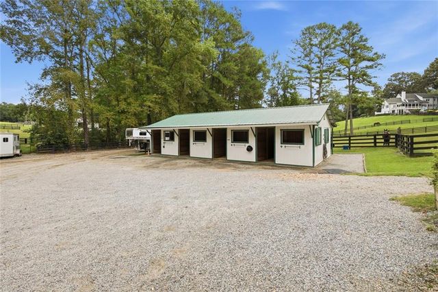 565 Old Lathemtown Road, Canton, GA 30115