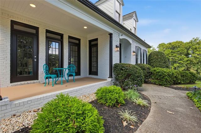 565 Old Lathemtown Road, Canton, GA 30115