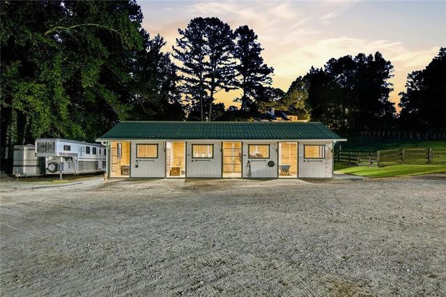 565 Old Lathemtown Road, Canton, GA 30115