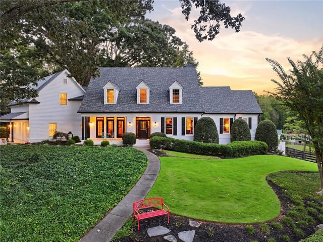 565 Old Lathemtown Road, Canton, GA 30115