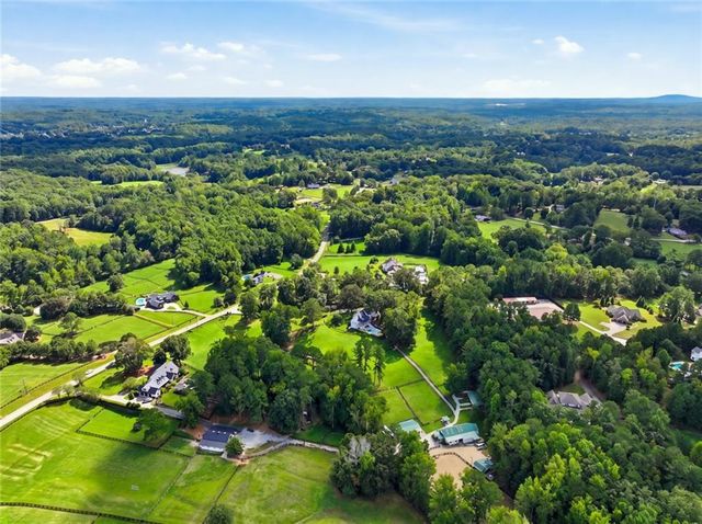 565 Old Lathemtown Road, Canton, GA 30115