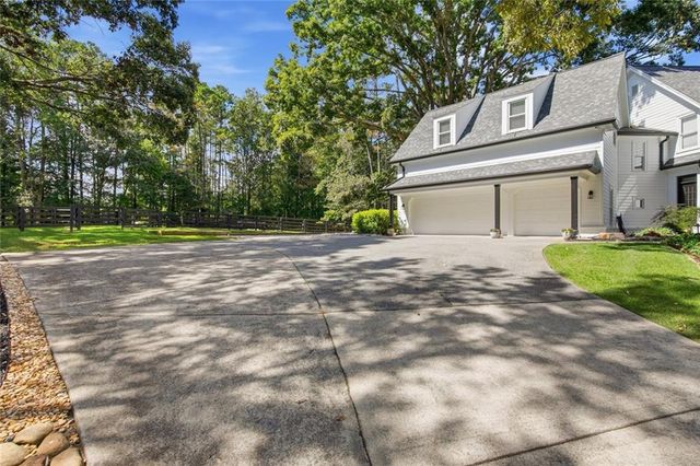 565 Old Lathemtown Road, Canton, GA 30115