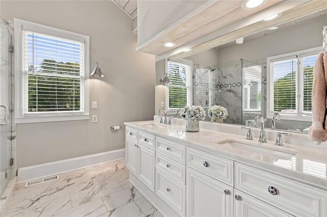 565 Old Lathemtown Road, Canton, GA 30115