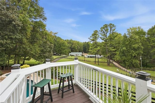 565 Old Lathemtown Road, Canton, GA 30115