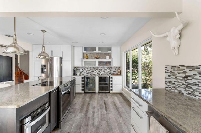 4551 NW 1ST AVENUE, Gainesville, FL 32607