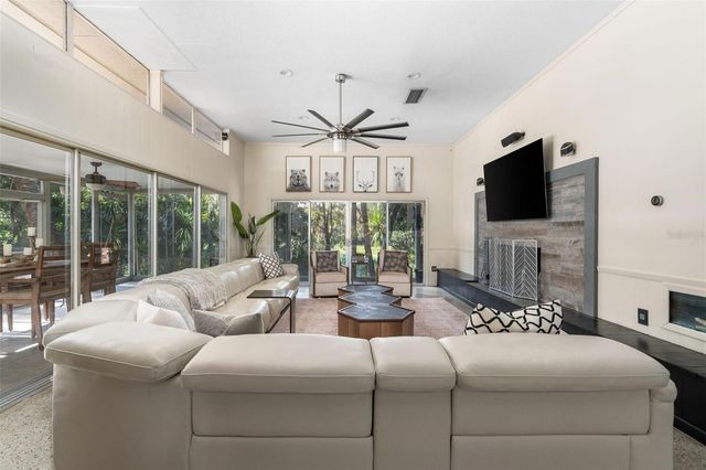 4551 NW 1ST AVENUE, Gainesville, FL 32607