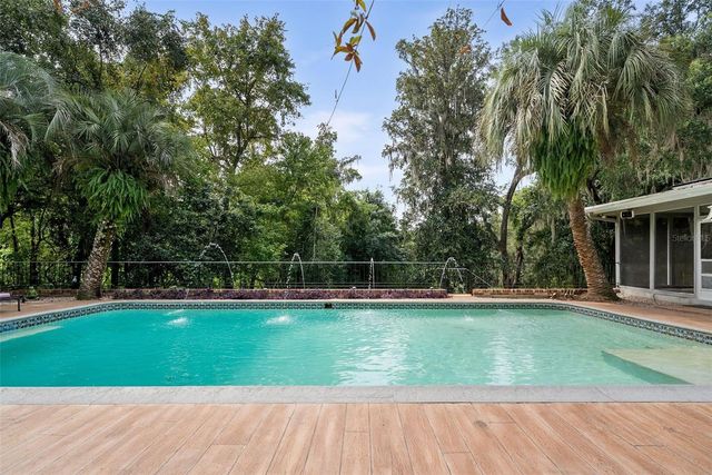 4551 NW 1ST AVENUE, Gainesville, FL 32607