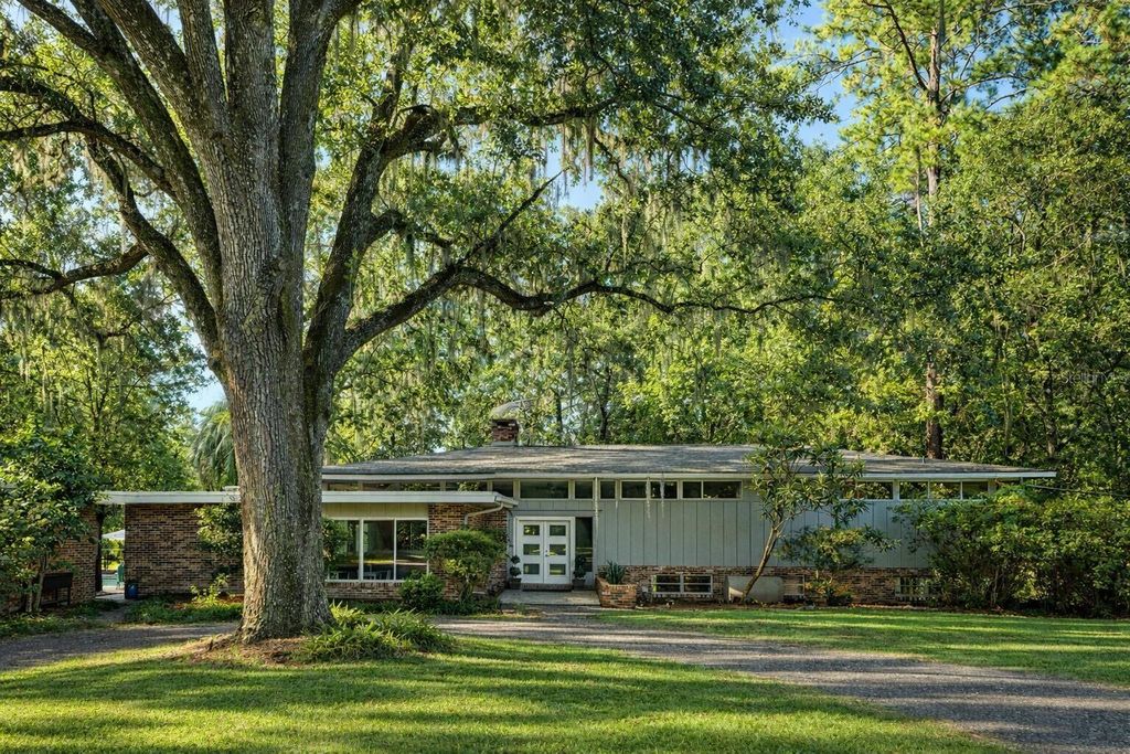 4551 NW 1ST AVENUE, Gainesville, FL 32607