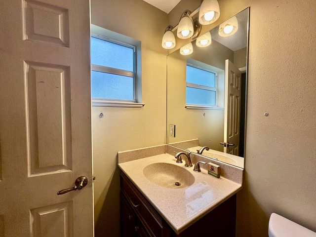 4003 SE 26th Street, Okeechobee, FL 34974