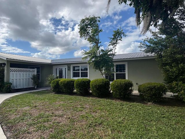 4003 SE 26th Street, Okeechobee, FL 34974