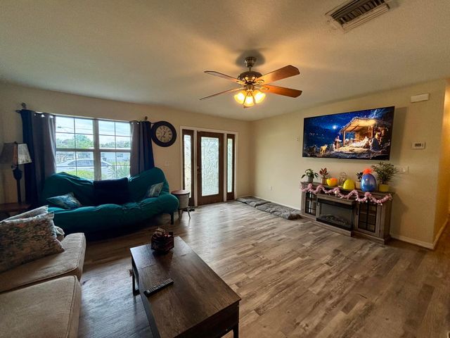 4003 SE 26th Street, Okeechobee, FL 34974