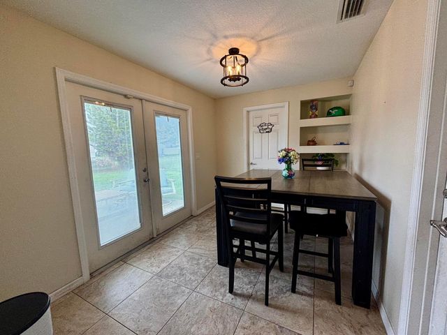 4003 SE 26th Street, Okeechobee, FL 34974