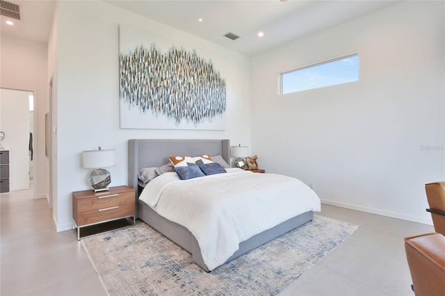 3939 HIGEL AVENUE, Sarasota, FL 34242