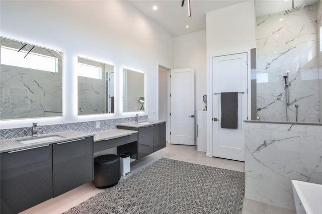 3939 HIGEL AVENUE, Sarasota, FL 34242