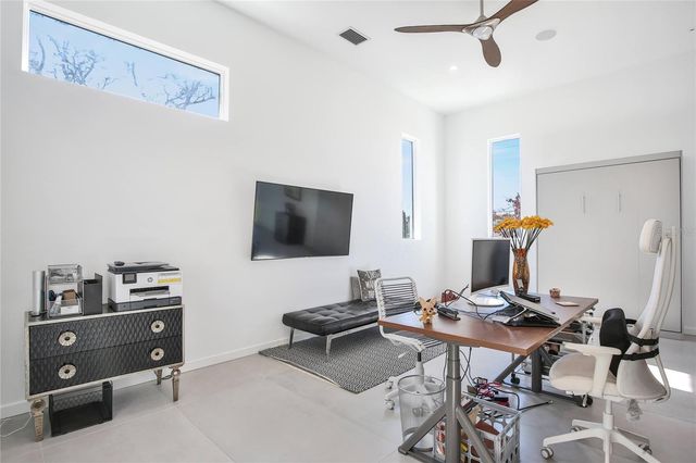 3939 HIGEL AVENUE, Sarasota, FL 34242