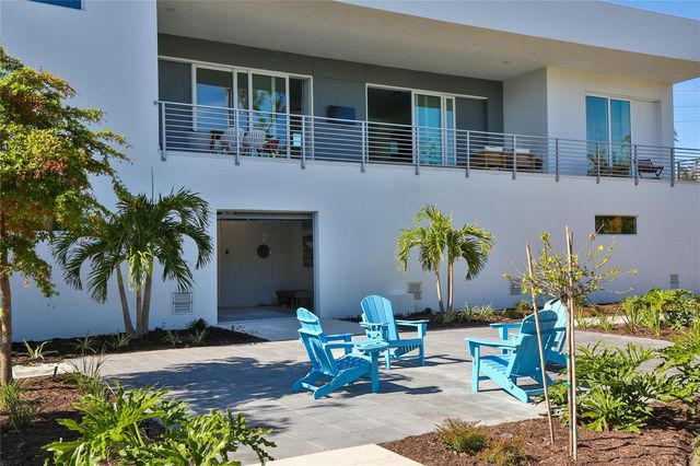 3939 HIGEL AVENUE, Sarasota, FL 34242