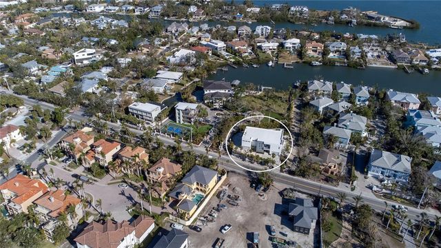 3939 HIGEL AVENUE, Sarasota, FL 34242