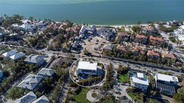 3939 HIGEL AVENUE, Sarasota, FL 34242