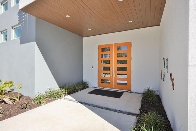 3939 HIGEL AVENUE, Sarasota, FL 34242