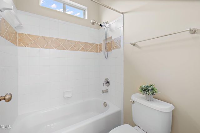 211 Lantern Ridge Lane, Cary, NC 27519