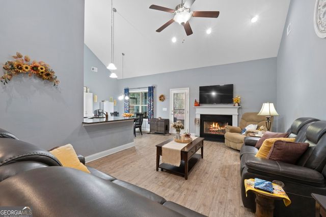 110 Coulter Woods Drive, Locust Grove, GA 30248