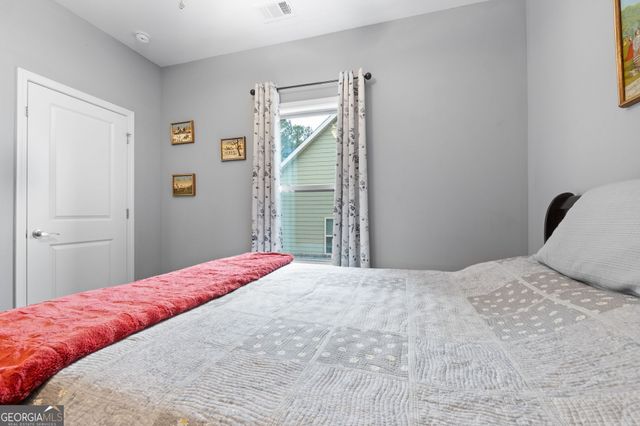 110 Coulter Woods Drive, Locust Grove, GA 30248