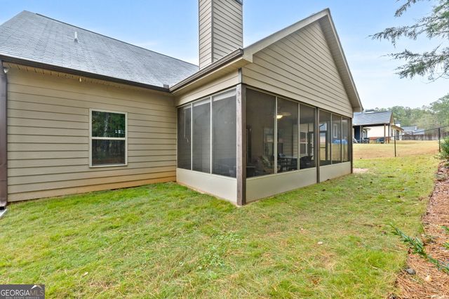 110 Coulter Woods Drive, Locust Grove, GA 30248