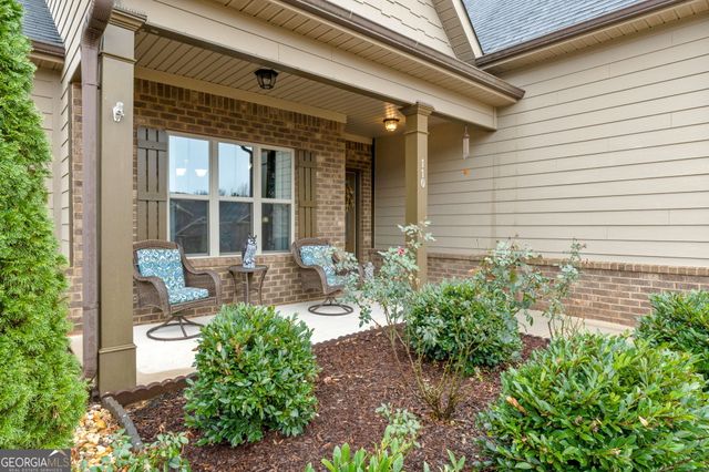 110 Coulter Woods Drive, Locust Grove, GA 30248