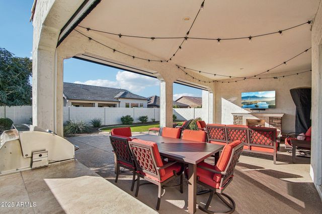 16813 W BERKELEY Road, Goodyear, AZ 85395