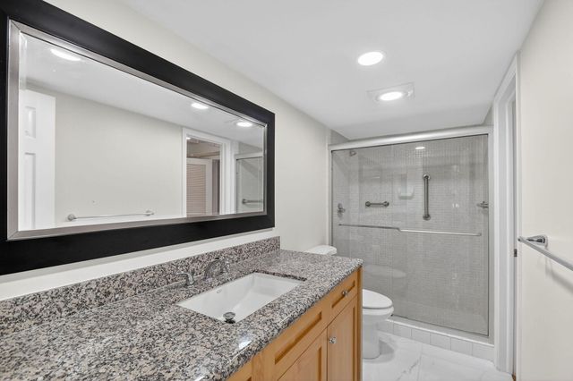 4080 Tivoli Court E 206, Lake Worth, FL 33467