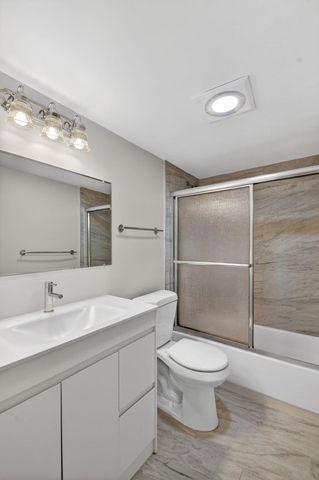 4080 Tivoli Court E 206, Lake Worth, FL 33467