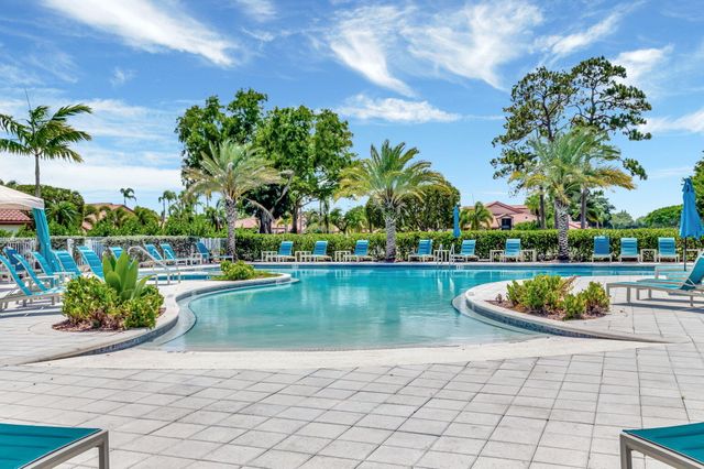 4080 Tivoli Court E 206, Lake Worth, FL 33467