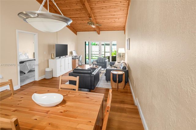 2321 Pine Needle Court, Pembroke Pines, FL 33026