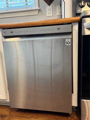 6700 W Tx-220-Loop Loop W, La Grange, TX 78963