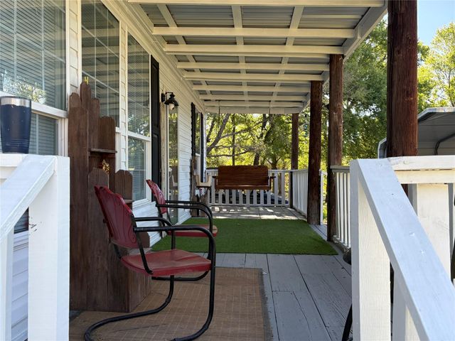 6700 W Tx-220-Loop Loop W, La Grange, TX 78963