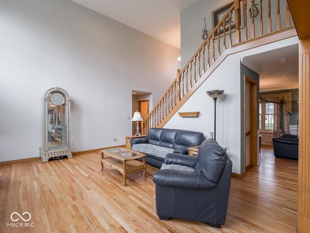 4633 Palomino Trail, Indianapolis, IN 46239