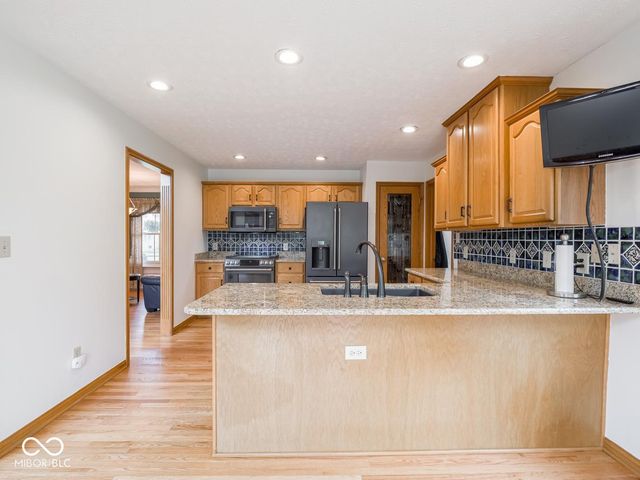 4633 Palomino Trail, Indianapolis, IN 46239